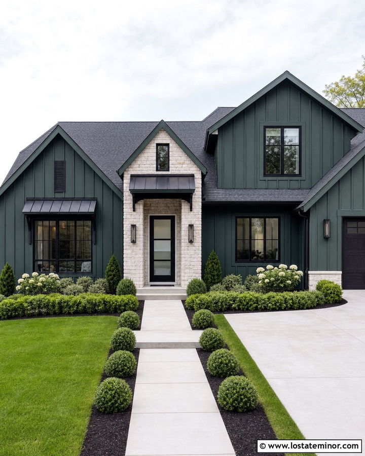 Hunter Green House With Glass Entry Door - 30 Hunter Green House Design With Entry Door Ideas