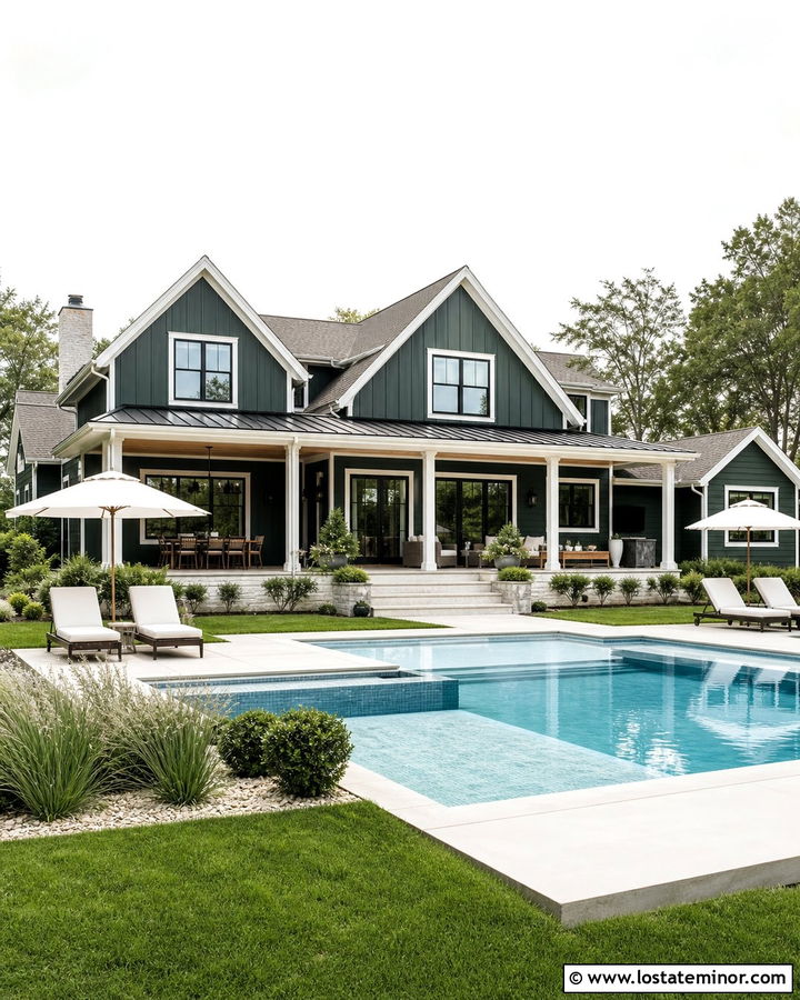 Hunter Green House With Pool And Sun Shelf - 30 Hunter Green House Design With Swimming Pool Ideas