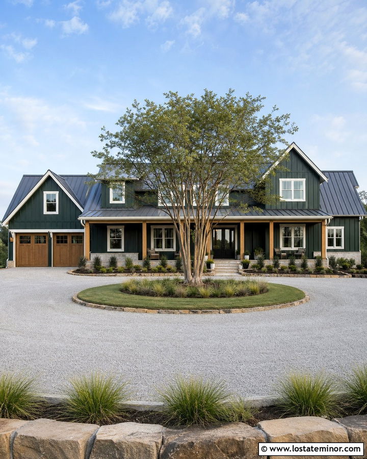 Hunter Green Modern Farmhouse With Circular Gravel Driveway - 30 Hunter Green House Design With Driveway Ideas