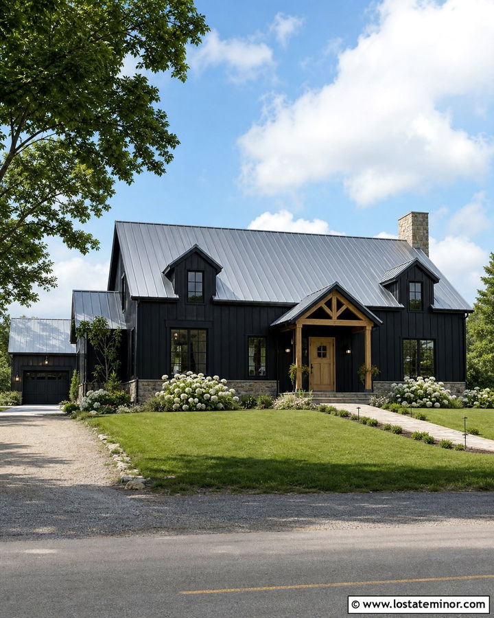 Jet Black House With A Galvanized Metal Roof - 30 Jet Black House Design With Board and Batten Ideas