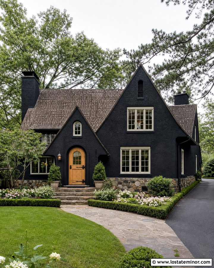 Jet Black House With Arched Oak Entry Door - 30 Jet Black House Design With Entry Door Ideas