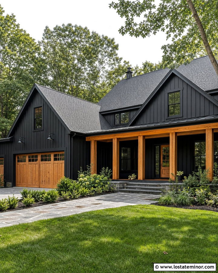 Jet Black House With Cedar Accents - 30 Jet Black House Design With Accents Ideas