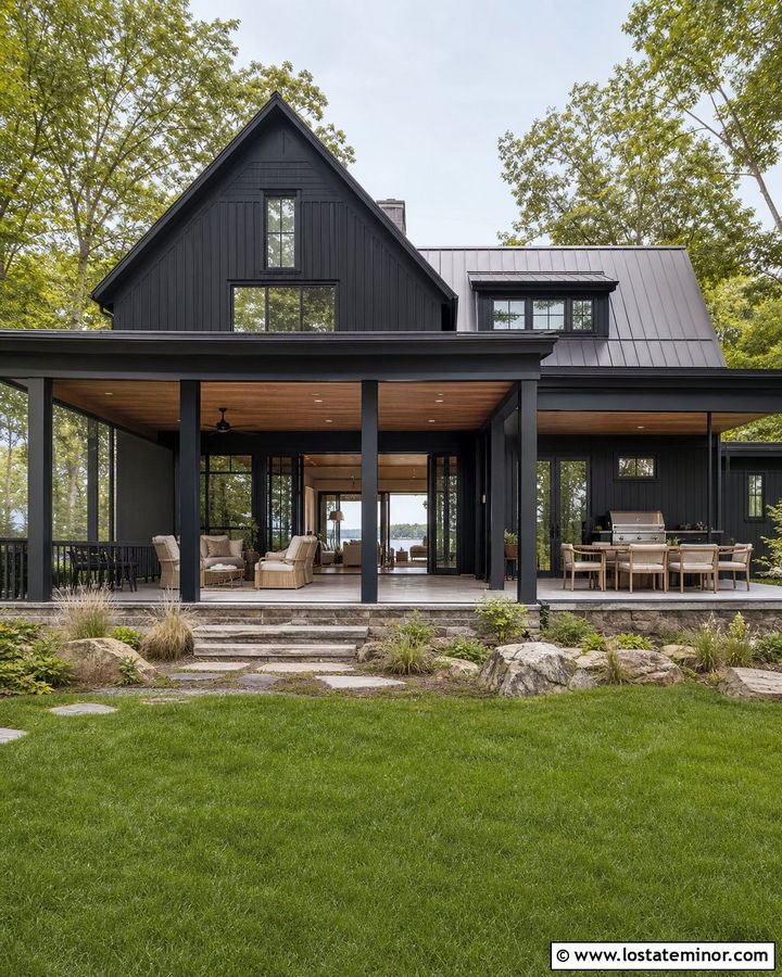 Jet Black Lake House With Screened Porch - 30 Jet Black House Design With Backyard Ideas