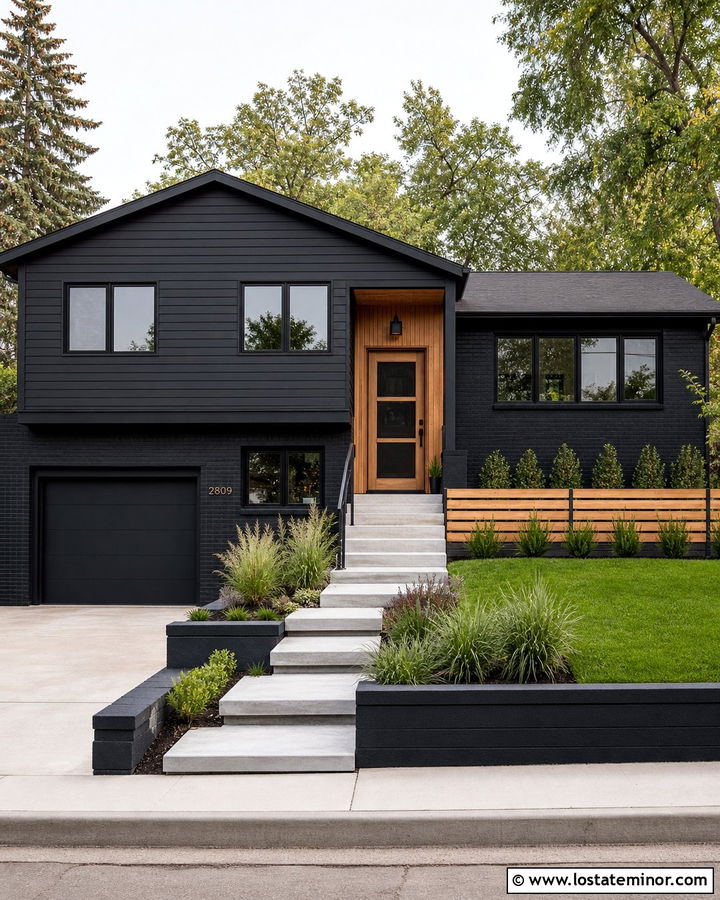 Jet Black Split Level House With Cedar Screen Door - 30 Jet Black House Design With Screen Door Ideas