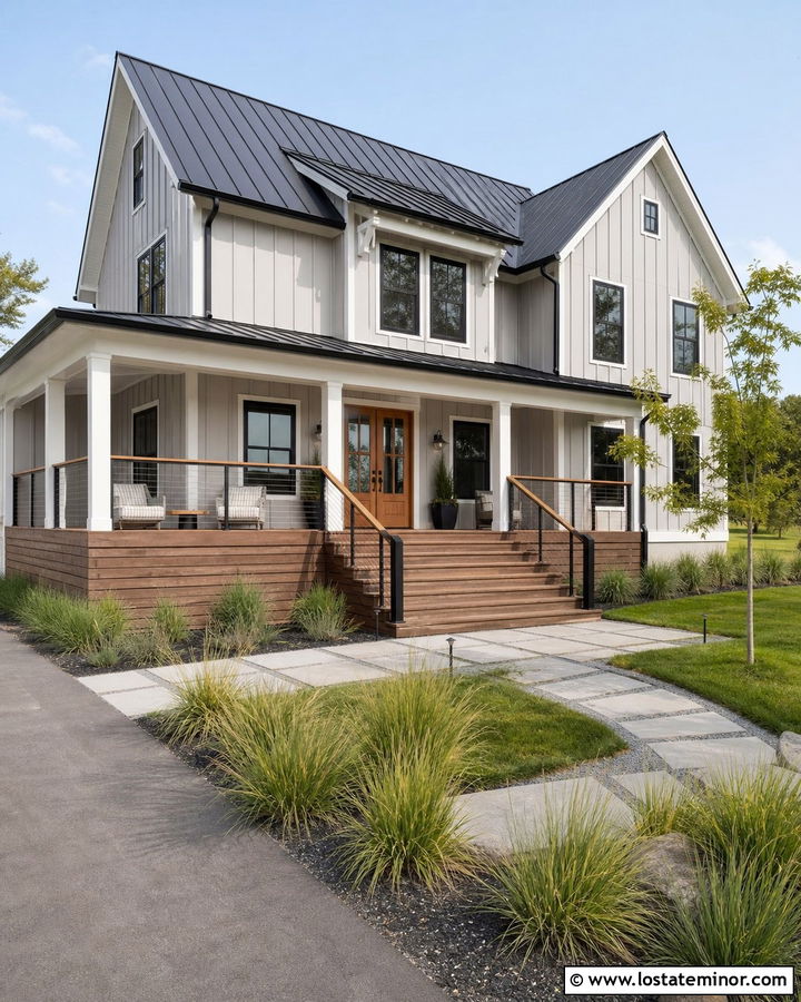 Light Gray Modern Farmhouse With Deck - 30 Light Grey House Design With Deck Ideas