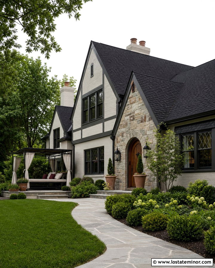 Light Gray Tudor House With Canopy Daybed - 30 Light Grey House Design With Daybed Ideas