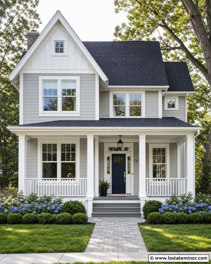 Light Grey Gable House With White Trim - 30 Light Grey House Design With Gables Ideas