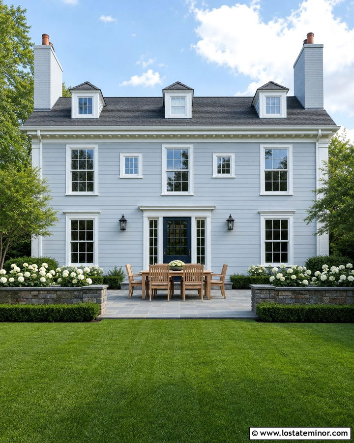 Light Grey House With Bluestone Patio - 30 Light Grey House Design With Backyard Ideas