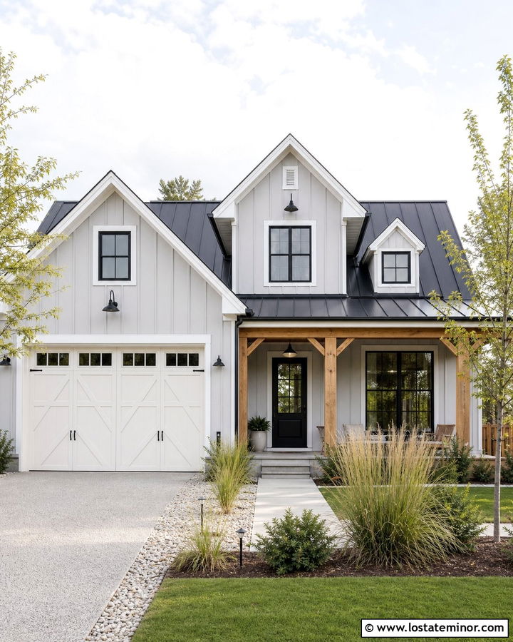 Light Grey House With Farmhouse Garage Door - 30 Light Grey House Design With Garage Door Ideas