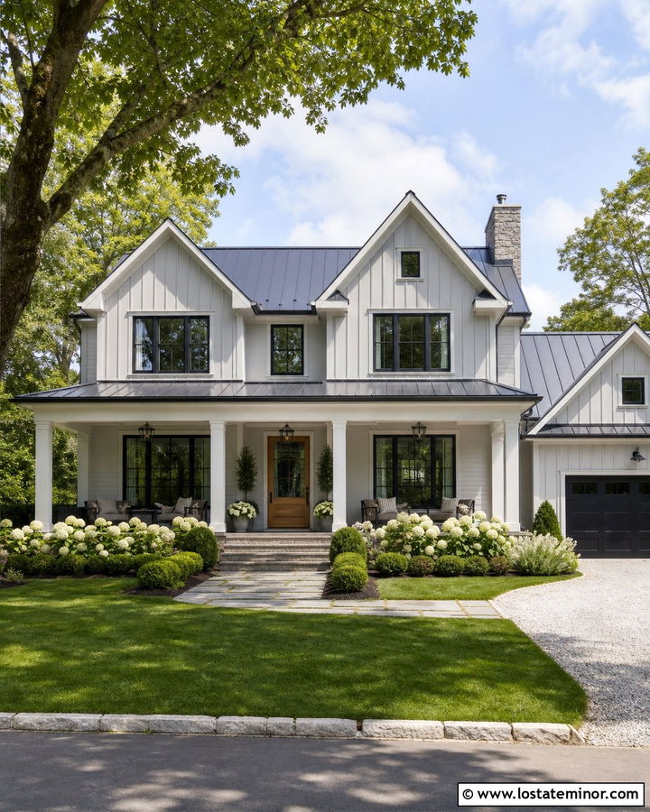 Light Grey House With Farmhouse Porch Landscaping - 30 Light Grey House Design With Landscaping Ideas