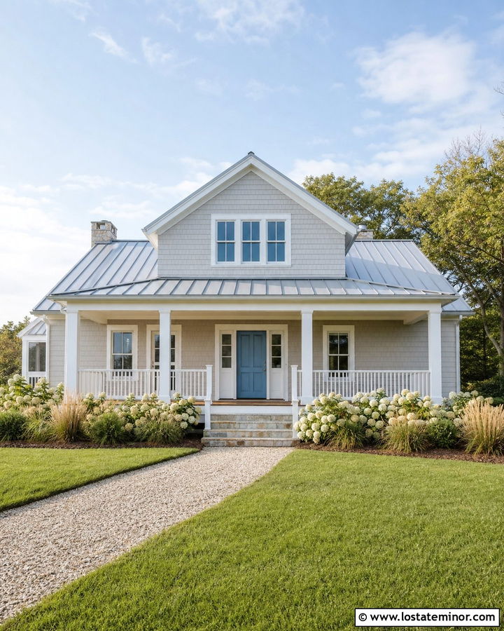 Light Grey House With Silver Metal Roof - 30 Light Grey House Design With Roof Ideas
