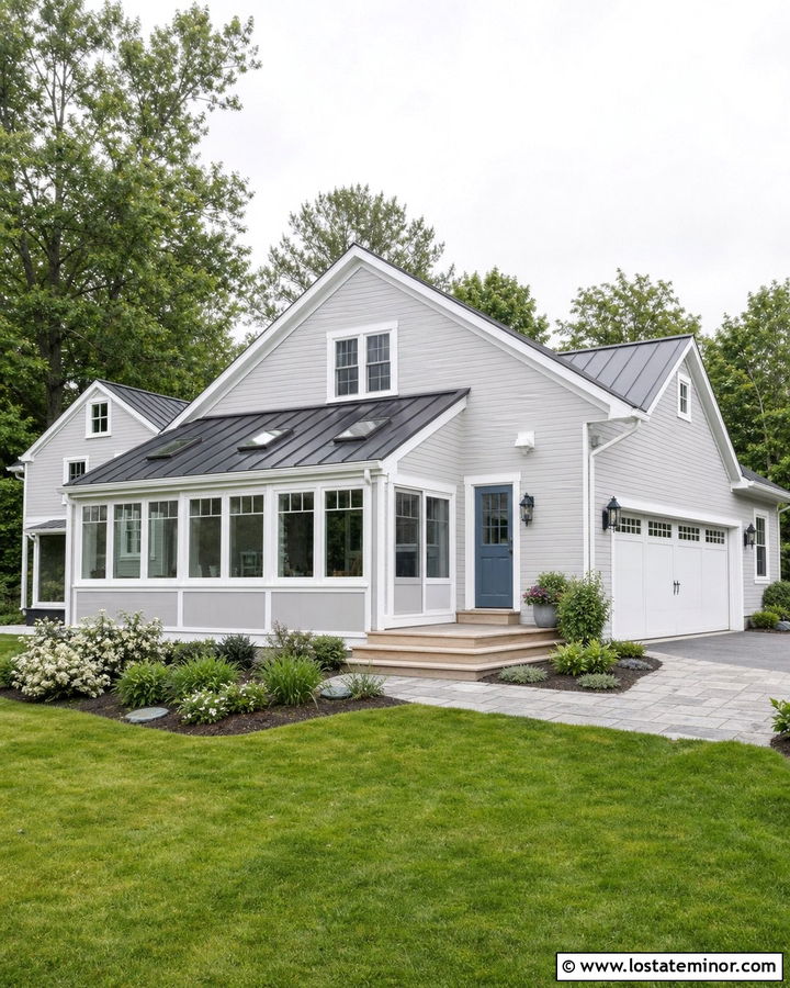 Light Grey House With Skylight Sunroom - 30 Light Grey House Design With Sunroom Ideas