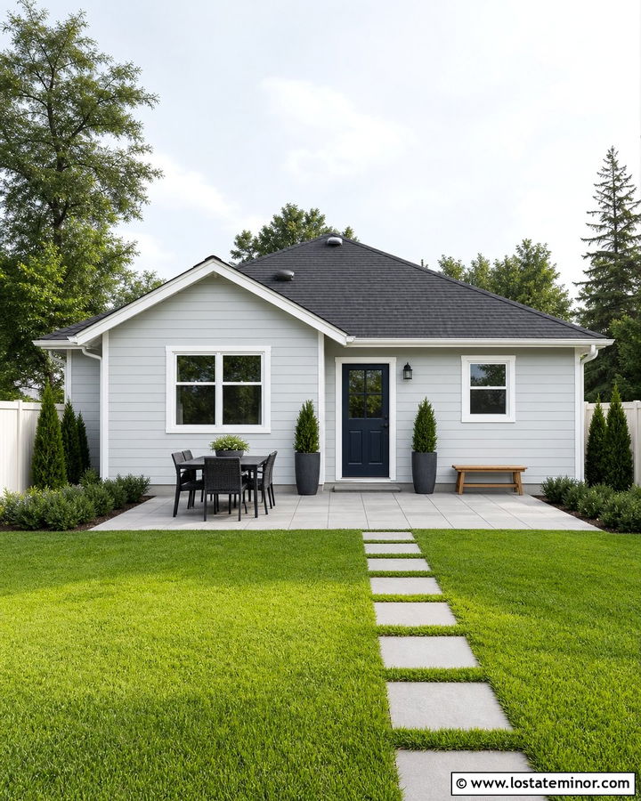 Light Grey House With Small Backyard Patio - 30 Light Grey House Design With Backyard Ideas