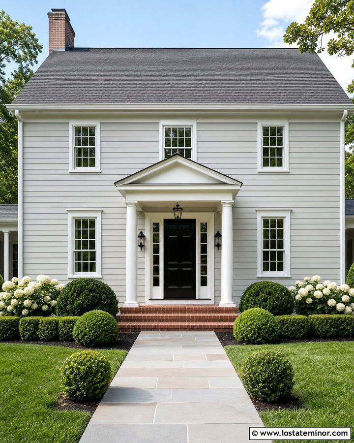 Light Grey Siding With White Trim - 30 Light Grey House Design With Siding Ideas