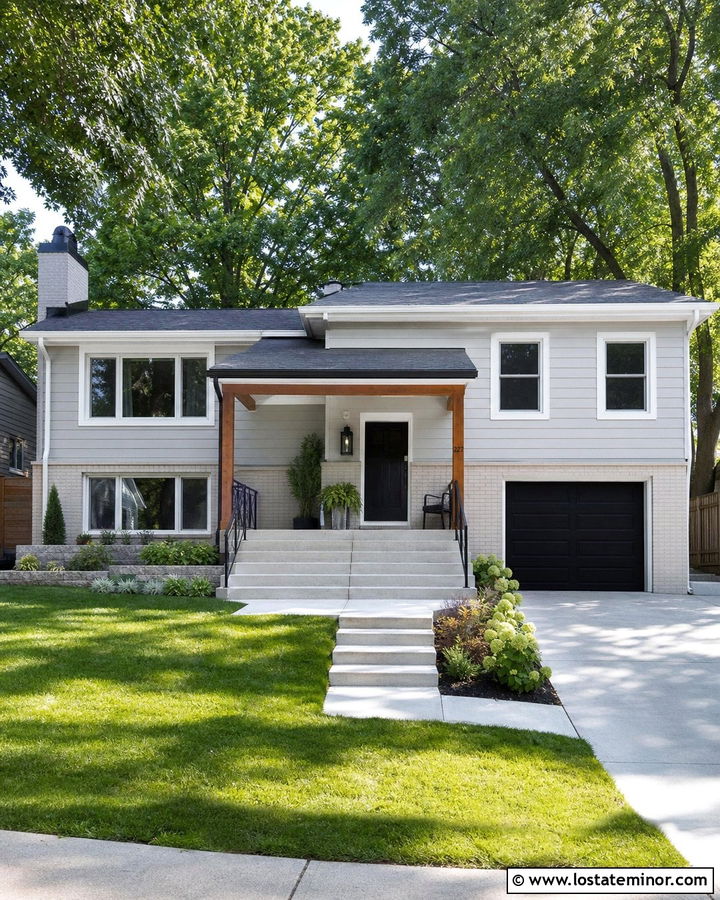 Light Grey Split Level With Covered Front Porch - 30 Light Grey House Design With Front Porch Ideas