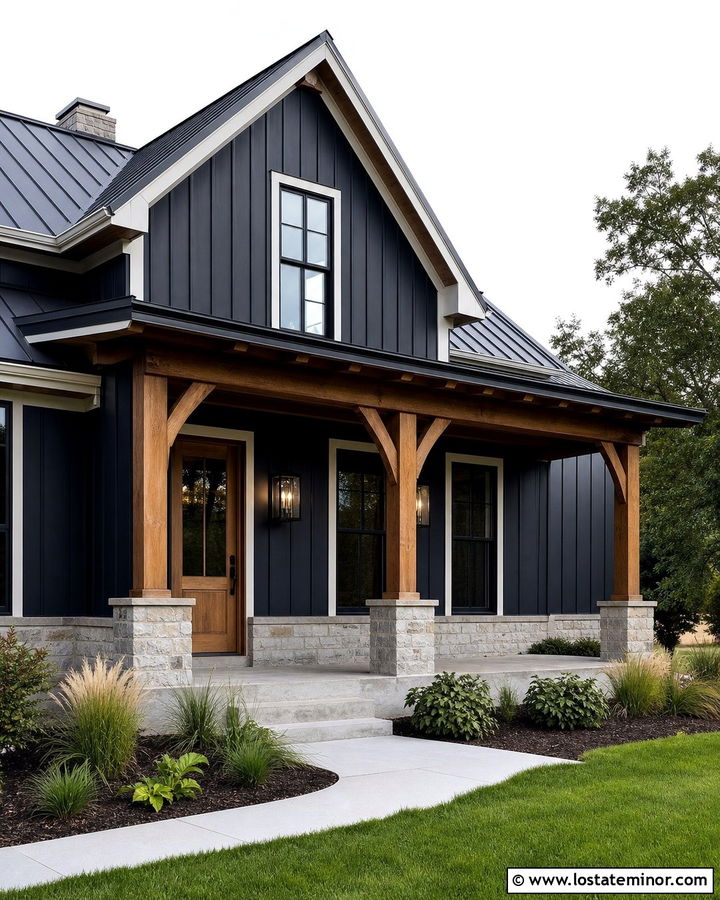Midnight Blue Farmhouse With Black Lanterns - 30 Midnight Blue House Design With Lighting Ideas