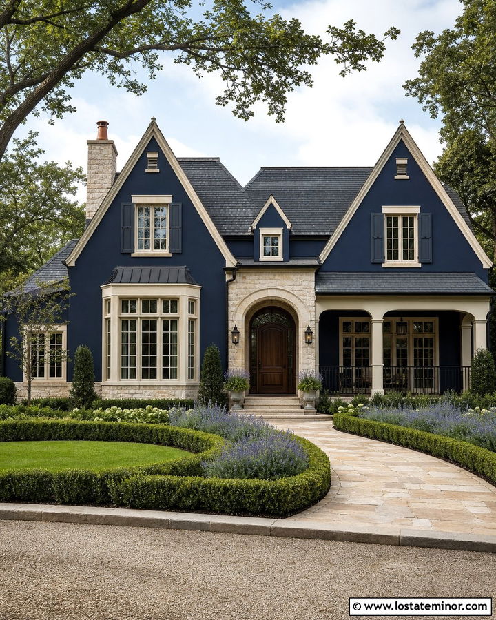 Midnight Blue House With Limestone Wainscoting - 30 Midnight Blue House Design With Wainscoting Ideas