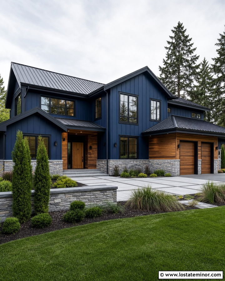 Midnight Blue House With Mixed Material Wainscoting - 30 Midnight Blue House Design With Wainscoting Ideas