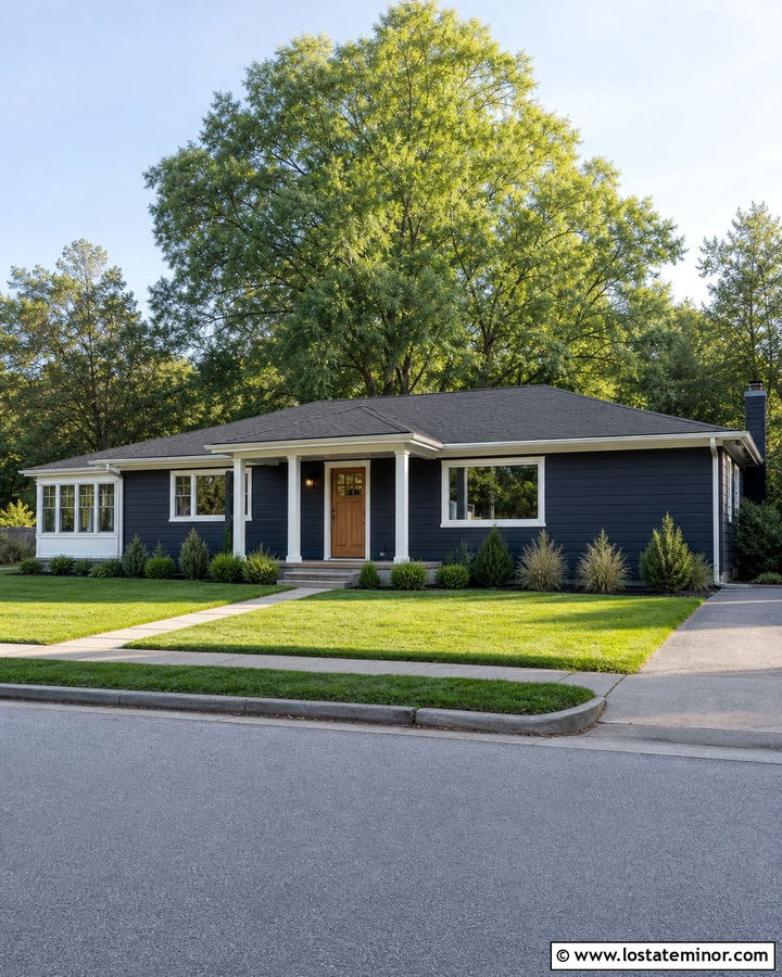 Midnight Blue Ranch With White Sunroom Trim - 30 Midnight Blue House Design With Sunroom Ideas