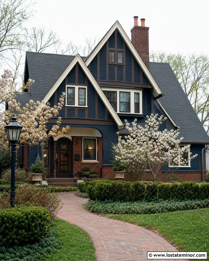Midnight Blue Tudor With Bronze Screen Door - 30 Midnight Blue House Design With Screen Door Ideas