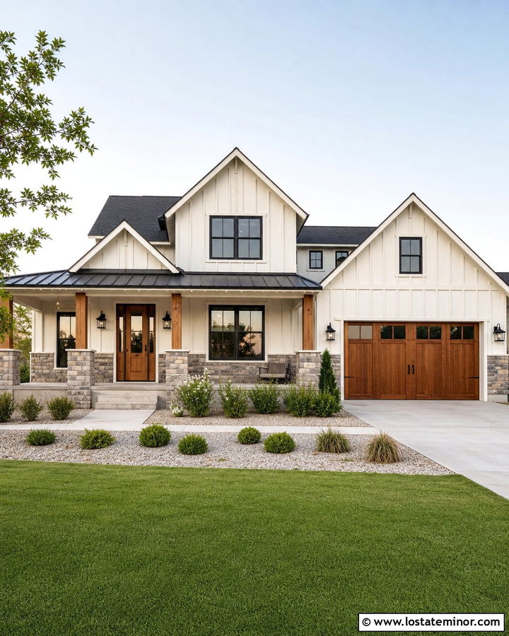 Modern Farmhouse With Mixed Stone Wainscoting - 30 Stone House Design With Wainscoting Ideas