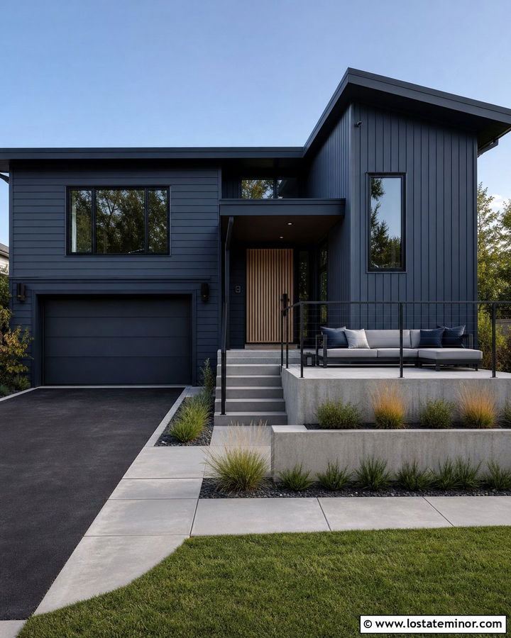 Navy Blue Split Level With Modern Daybed - 30 Navy Blue House Design With Daybed Ideas