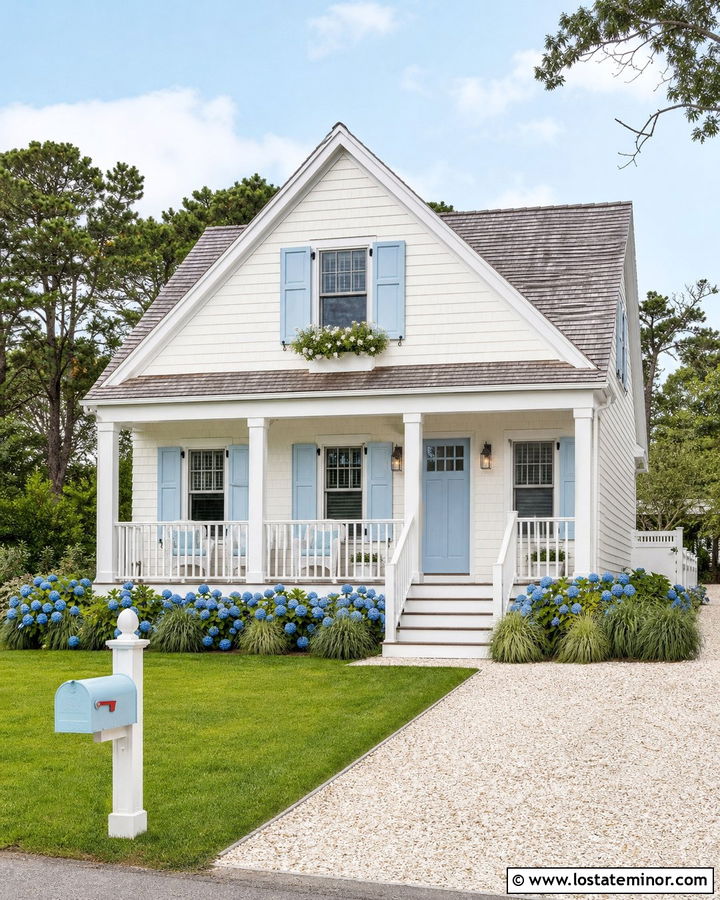 Off White Coastal Cottage With Blue Mailbox - 30 Off White House Design With Mailbox Ideas