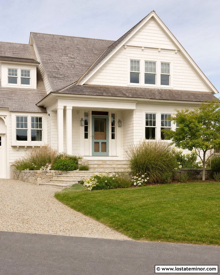 Off White Coastal House With Aqua Screen Door - 30 Off White House Design With Screen Door Ideas