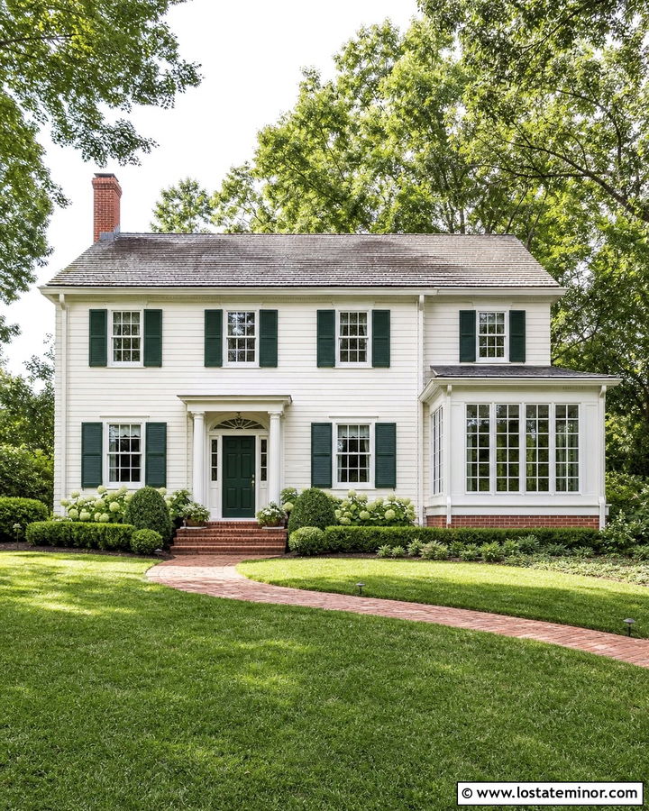 Off White Colonial House With Side Sunroom - 30 Off White House Design With Sunroom Ideas