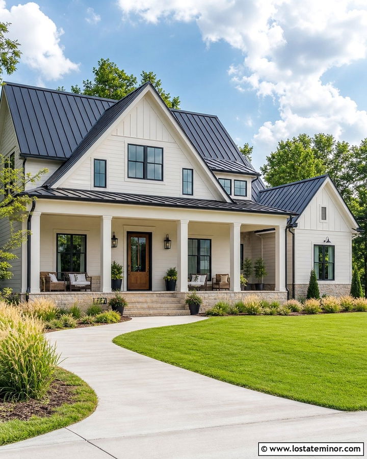 Off White Farmhouse With Black Storm Door - 30 Off White House Design With Storm Door Ideas
