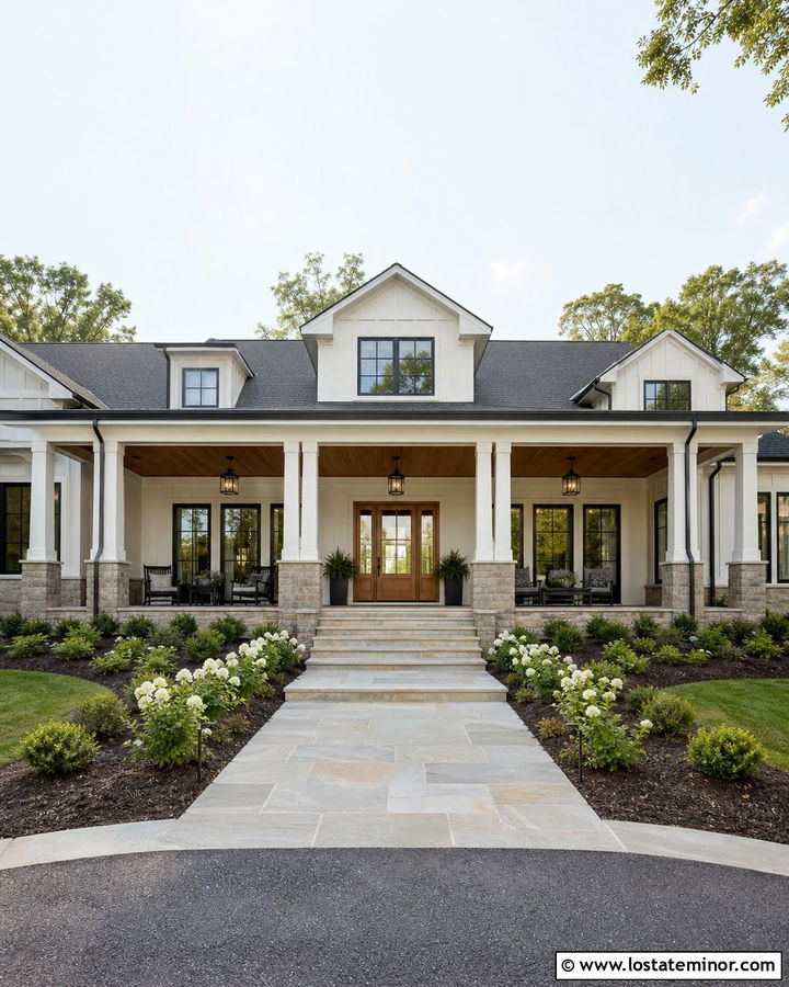 Off White House With Double Porch Columns - 30 Off White House Design With Porch Columns Ideas