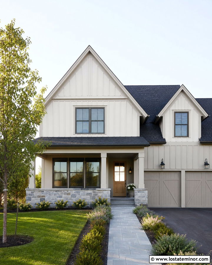 Off White House With Greige Window Frames - 30 Off White House Design With Window Frames Ideas