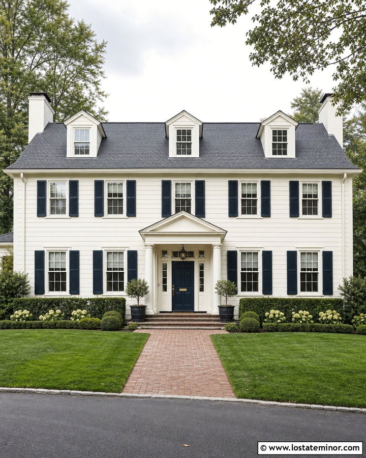 Off White House With Navy Blue Accents - 30 Off White House Design With Accents Ideas