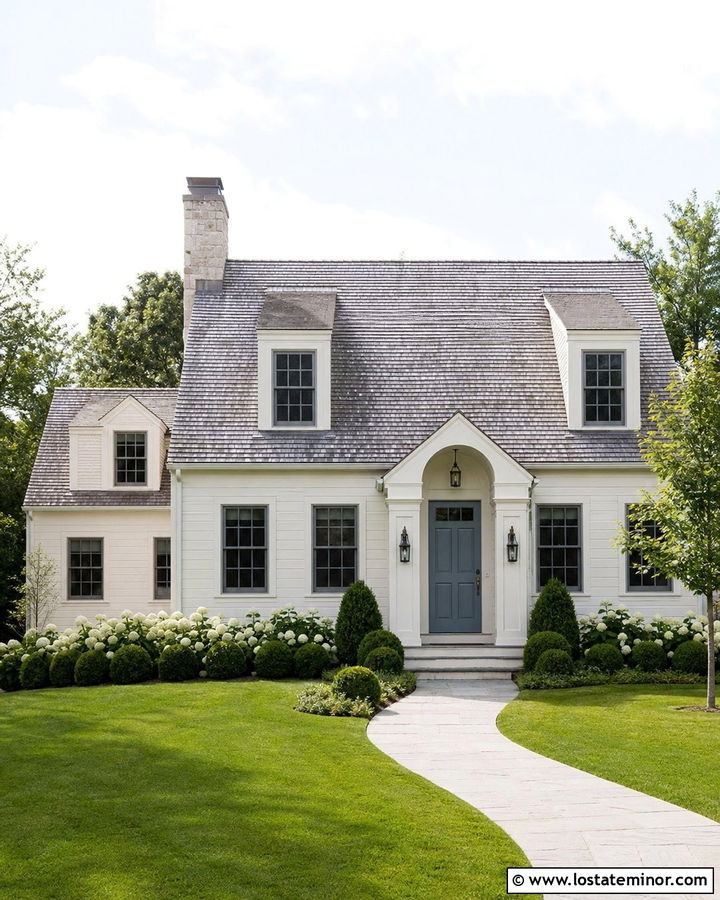 Off White House With Weathered Cedar Shake Roof - 30 Off White House Design With Cedar Shake Ideas