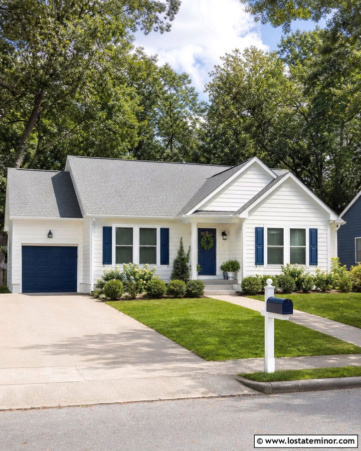 Off White Suburban House With Budget Mailbox - 30 Off White House Design With Mailbox Ideas