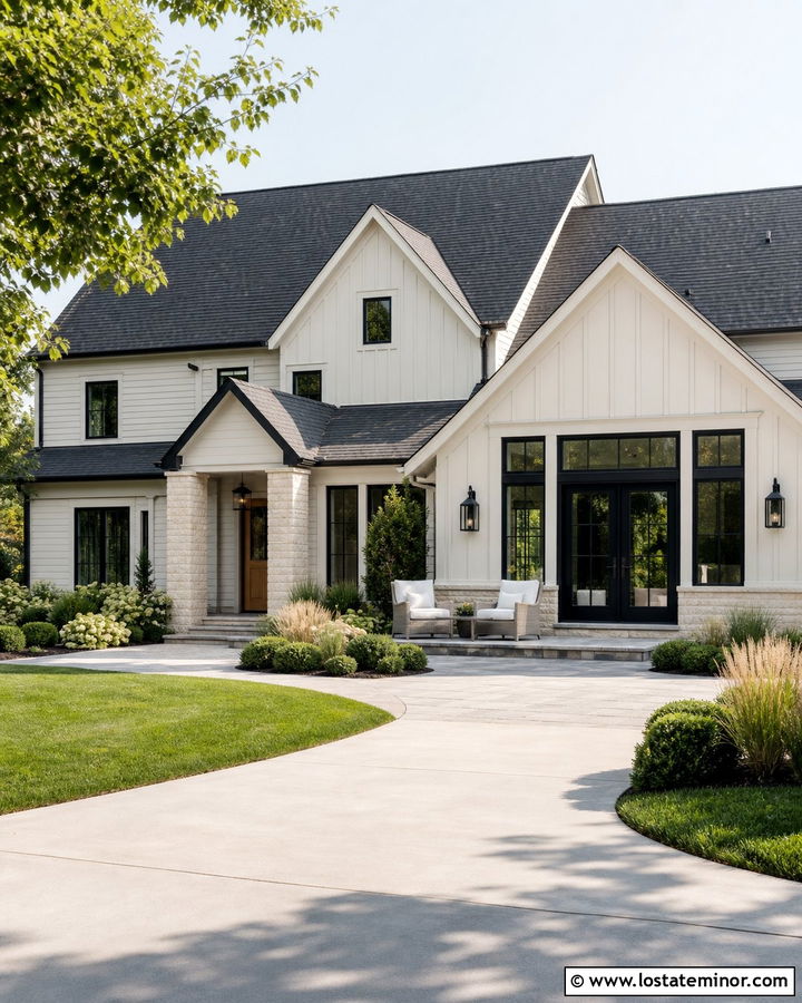 Off White Transitional House With Mixed Siding Sunroom - 30 Off White House Design With Sunroom Ideas