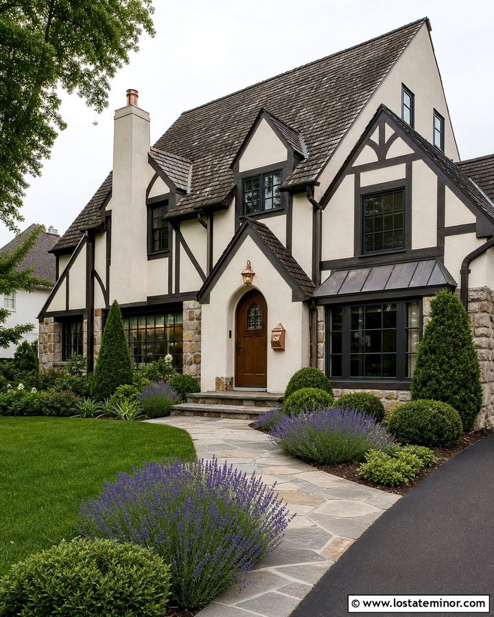 Off White Tudor With Copper Mailbox - 30 Off White House Design With Mailbox Ideas