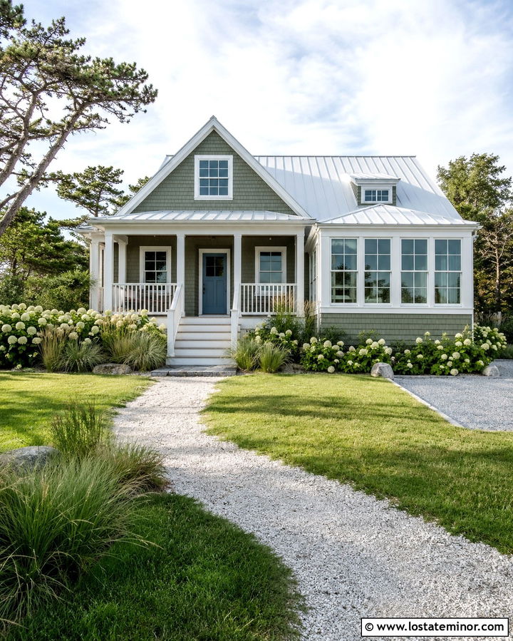 Olive Green Coastal House With White Sunroom - 30 Olive Green House Design With Sunroom Ideas