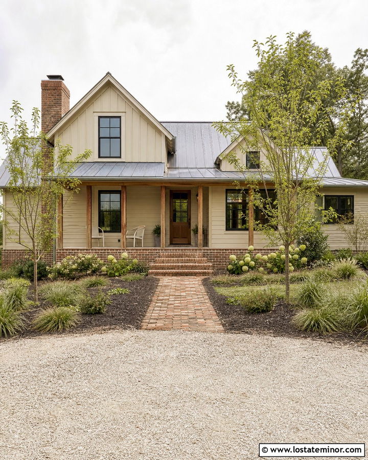 Sand Farmhouse With Reclaimed Brick - 30 Sand House Design With Brick Accents Ideas