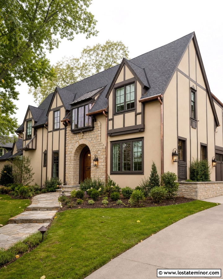 Sand House With Dark Bronze Lighting - 30 Sand House Design With Lighting Ideas