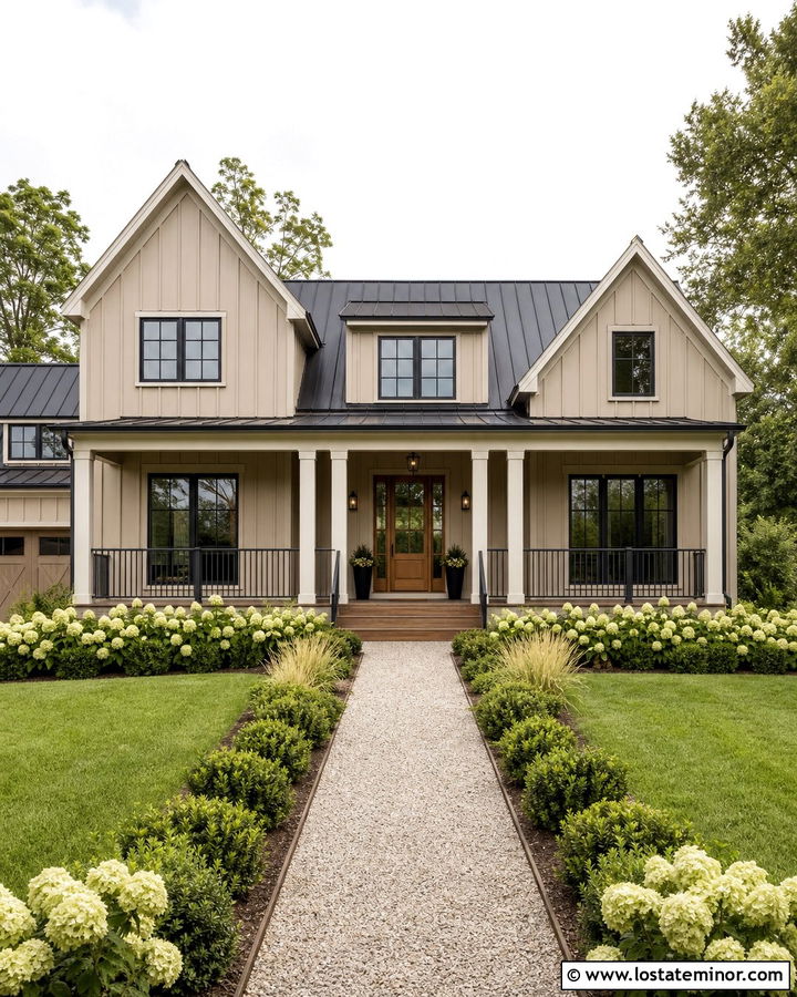 Sand House With Farmhouse Deck - 30 Sand House Design With Deck Ideas