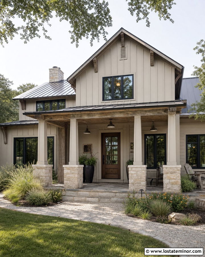 Sand House With Reclaimed Wood Porch Ceiling - 30 Sand House Design With Porch Ceiling Ideas