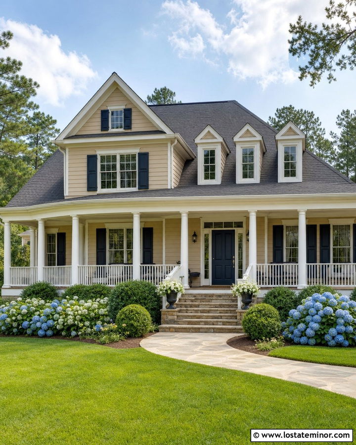 Sand House With White Porch Columns - 30 Sand House Design With Front Yard Ideas