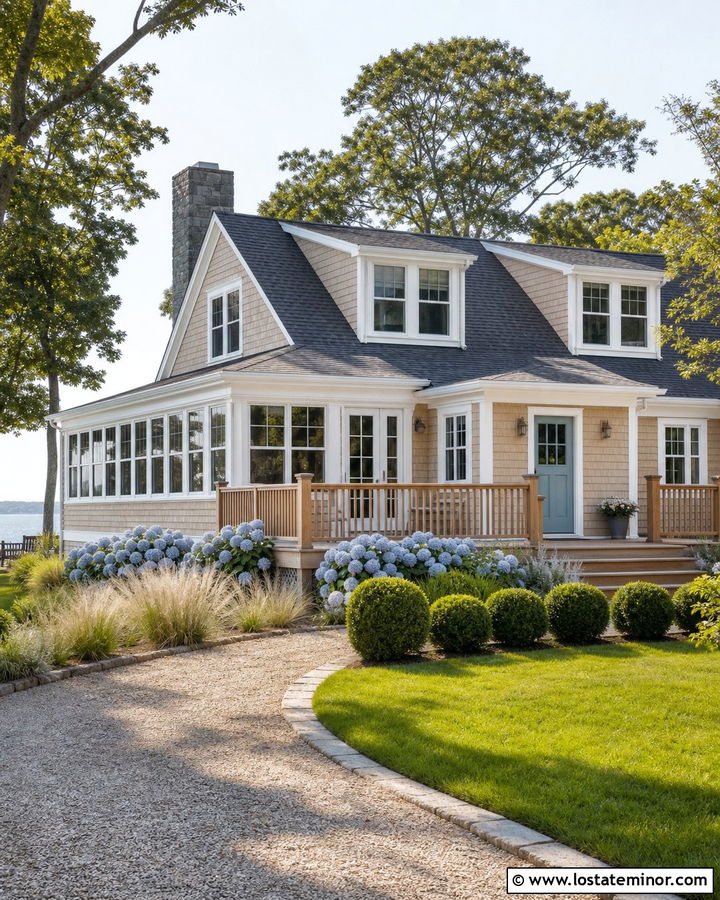 Sand Shingle House With Wraparound Sunroom - 30 Sand House Design With Sunroom Ideas