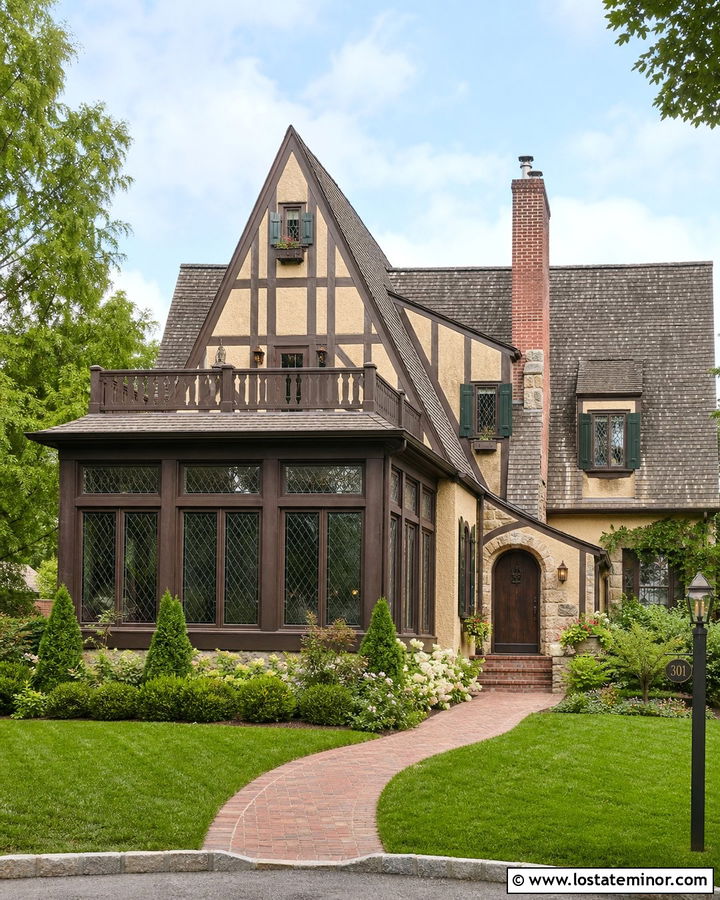 Sand Tudor House With Leaded Glass Sunroom - 30 Sand House Design With Sunroom Ideas