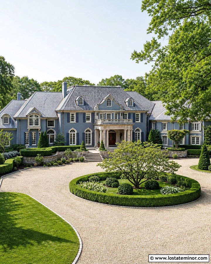 Slate Blue Estate Home With Circular Driveway - 30 Slate Blue House Design With Driveway Ideas