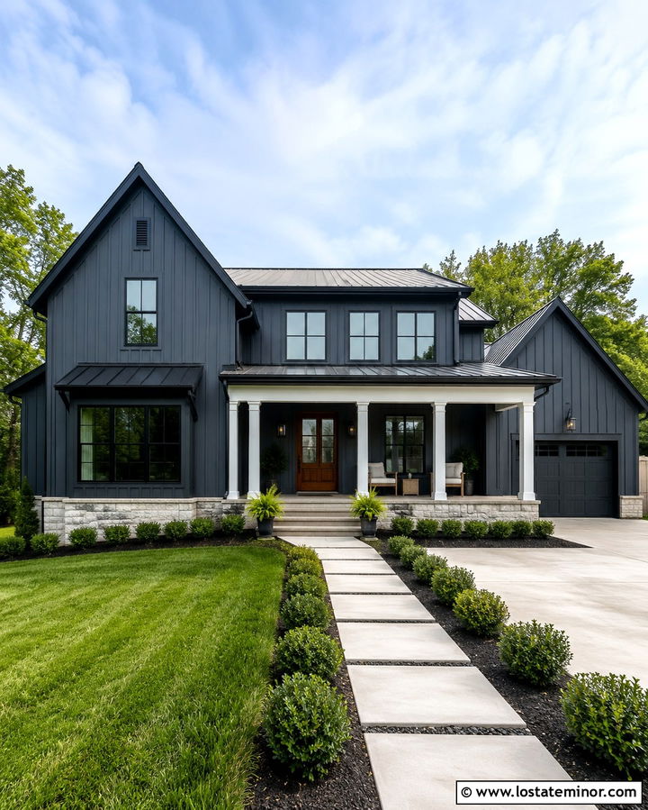 Slate Grey House With White Shiplap Porch Ceiling - 30 Slate Grey House Design With Porch Ceiling Ideas