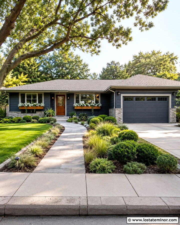 Slate Grey Ranch House With Window Boxes - 30 Slate Grey House Design With Window Boxes Ideas