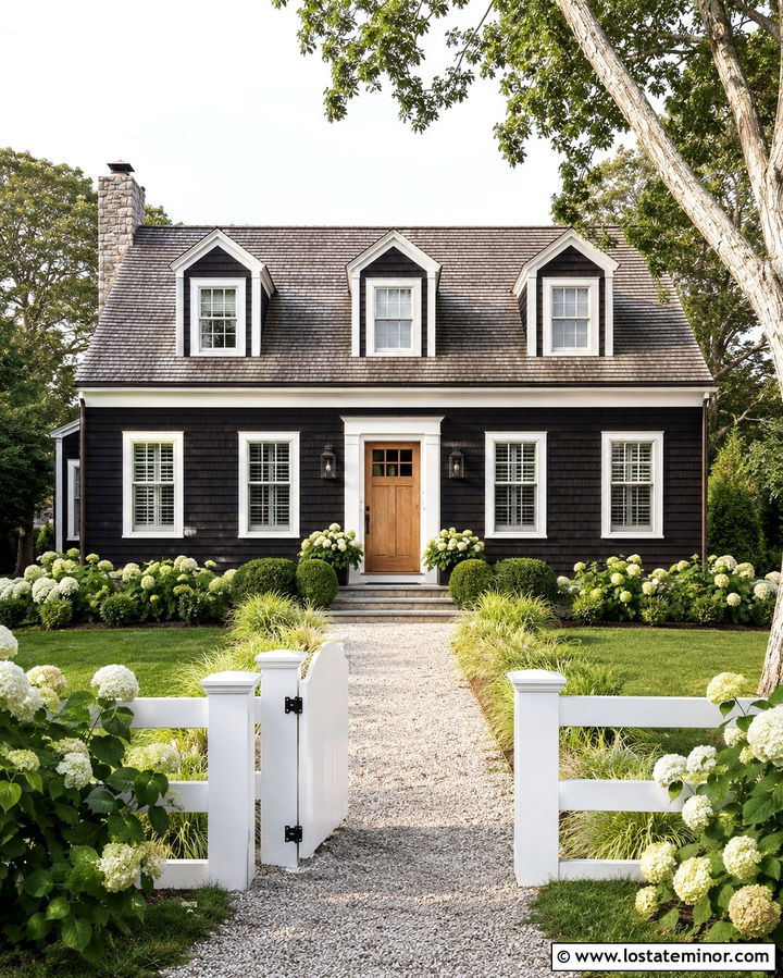 Soft Black Cape Cod House With White Fence - 30 Soft Black House Design With Fence Ideas