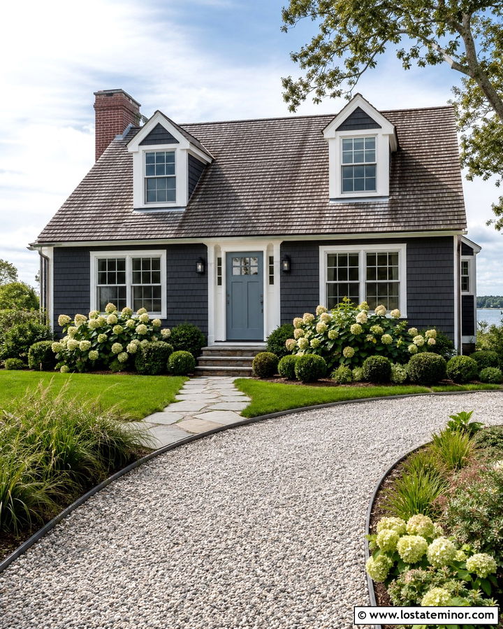 Soft Black Cape Cod With Pea Gravel Driveway - 30 Soft Black House Design With Driveway Ideas